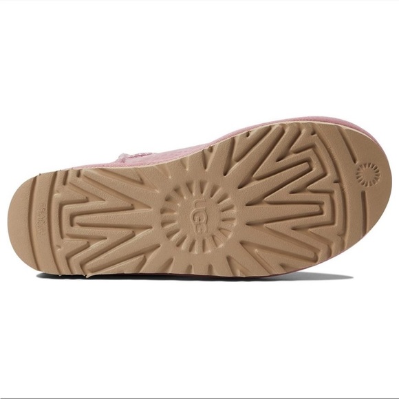 UGG Classic Mini Snow Leopard Boot - Picture 5 of 11